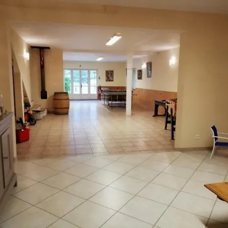 House Les Chalets De Grazimis Condom